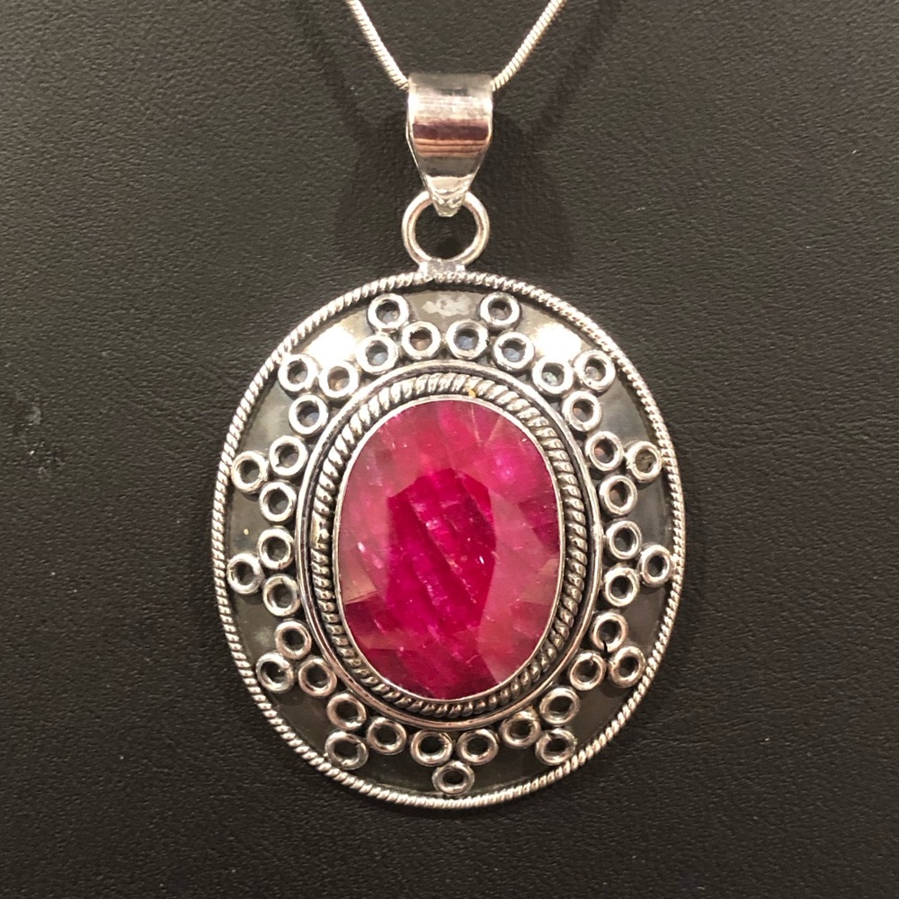 BJC SAMUEL BENHAM JEWELRY Sterling Silver and Oval Faceted Ruby on Snake Chain